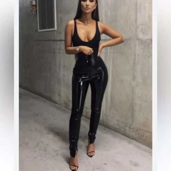 NWOT House of CB Black Vinyl Leather Pants Size S - Picture 6 of 10